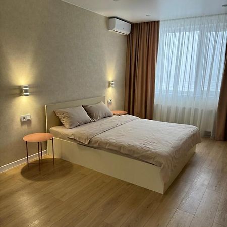 Люкс Апартаменты Cream Pearl На Подолье Vinnytsia Bagian luar foto